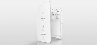 * UBNT RP-5AC-GEN2-BR 5GHZ ROCKET AC PRIS...